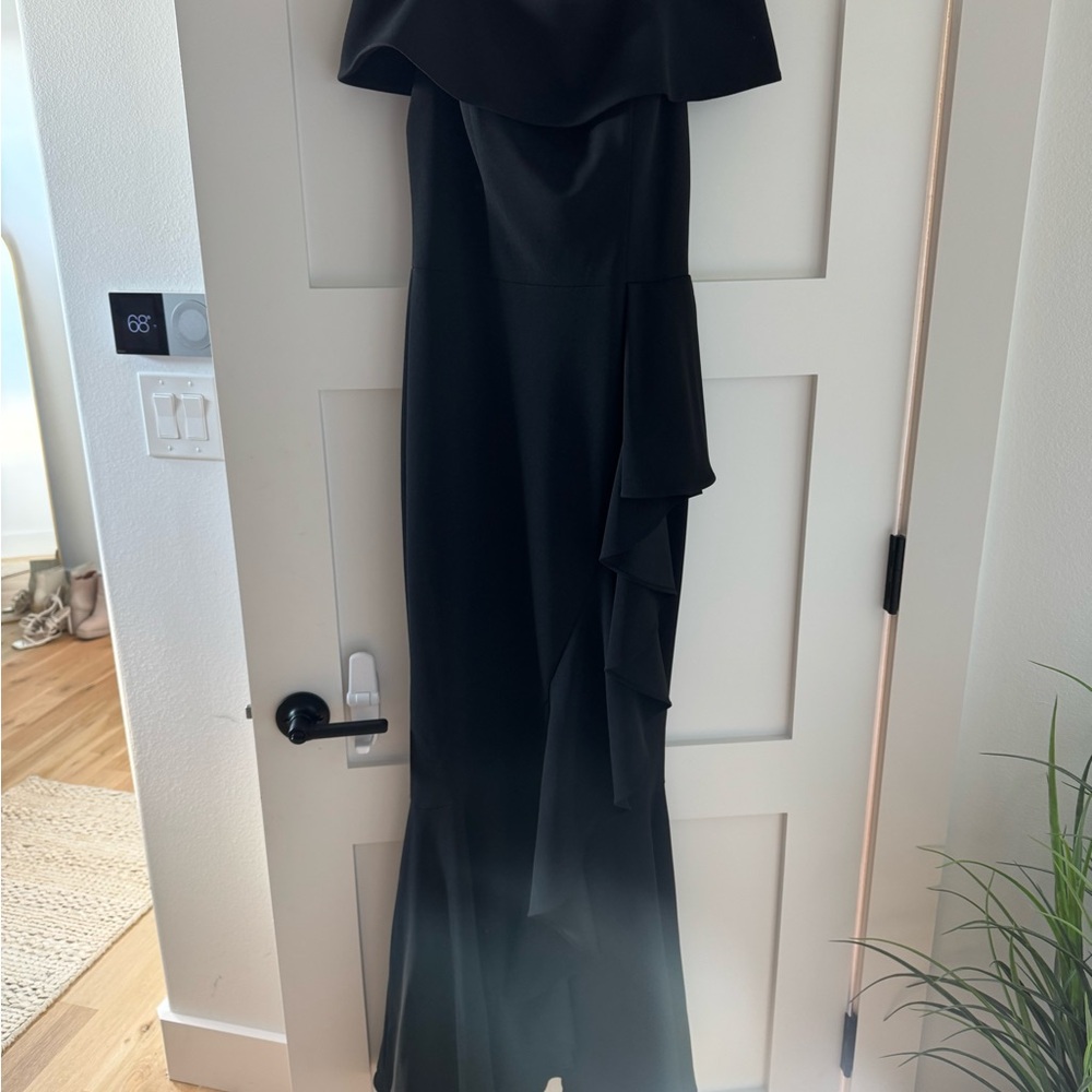 Elegant Black Evening Gown